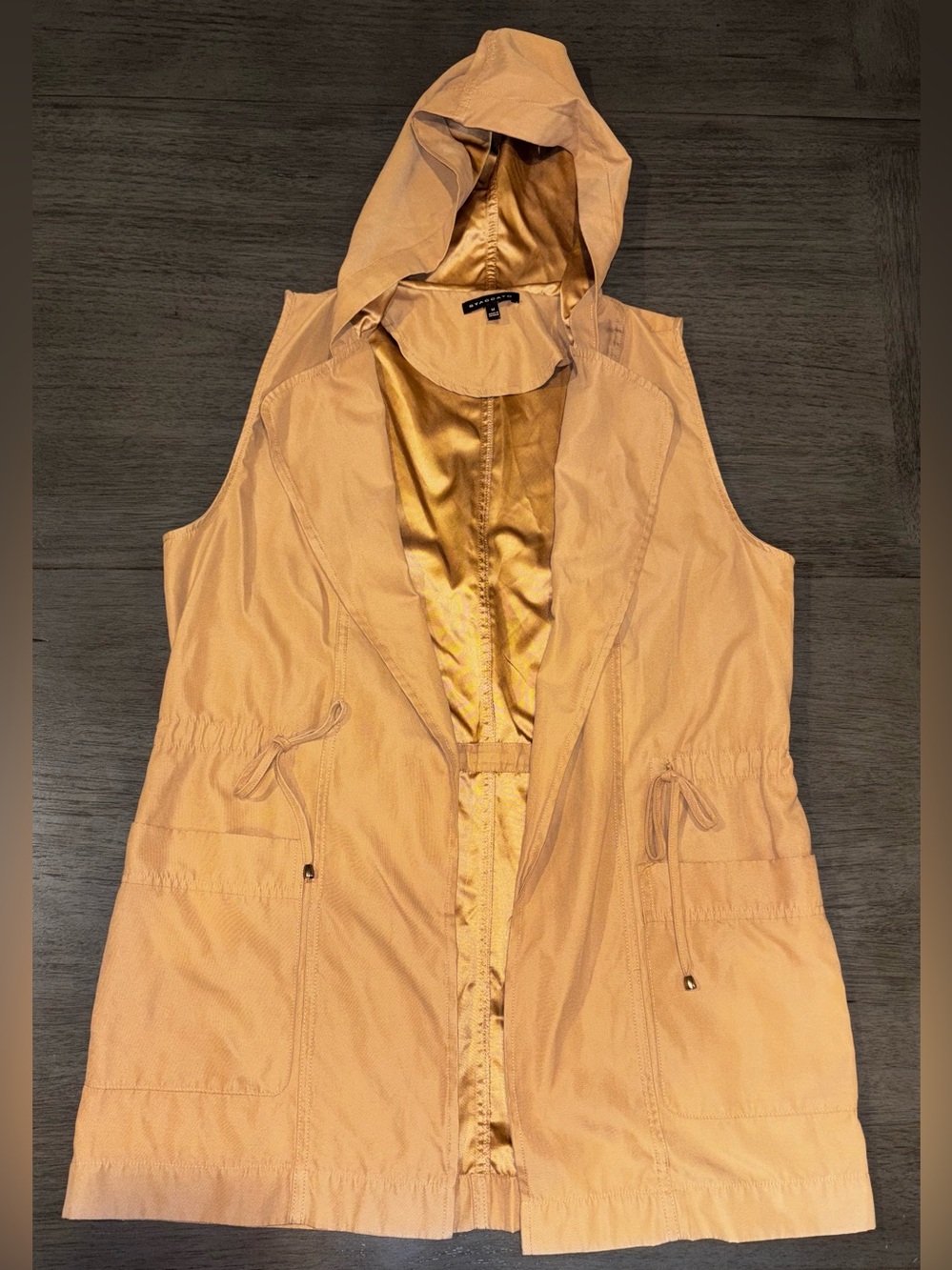 Staccato Peach Sleeveless Hooded Drawstring Vest